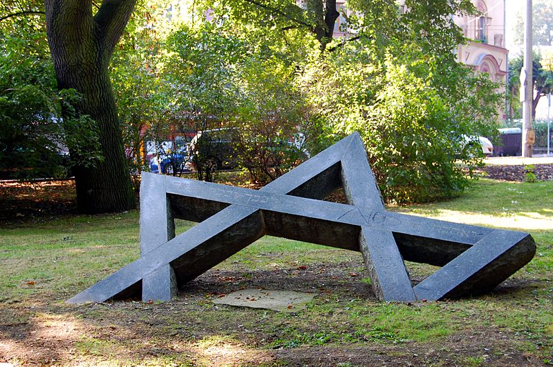 Památník holocaustu zbudovaný roku 2005